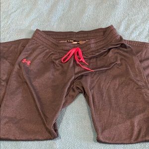 Under Armour Storm Breast Cancer Awareness